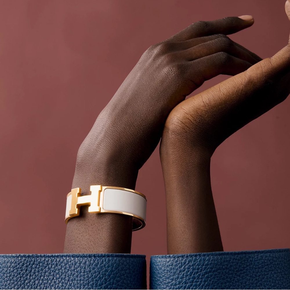 Hermes Clic Clac H Bracelet - Gold Hardware - Picture 3 of 6